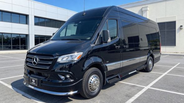 10 passenger sprinter van burbank