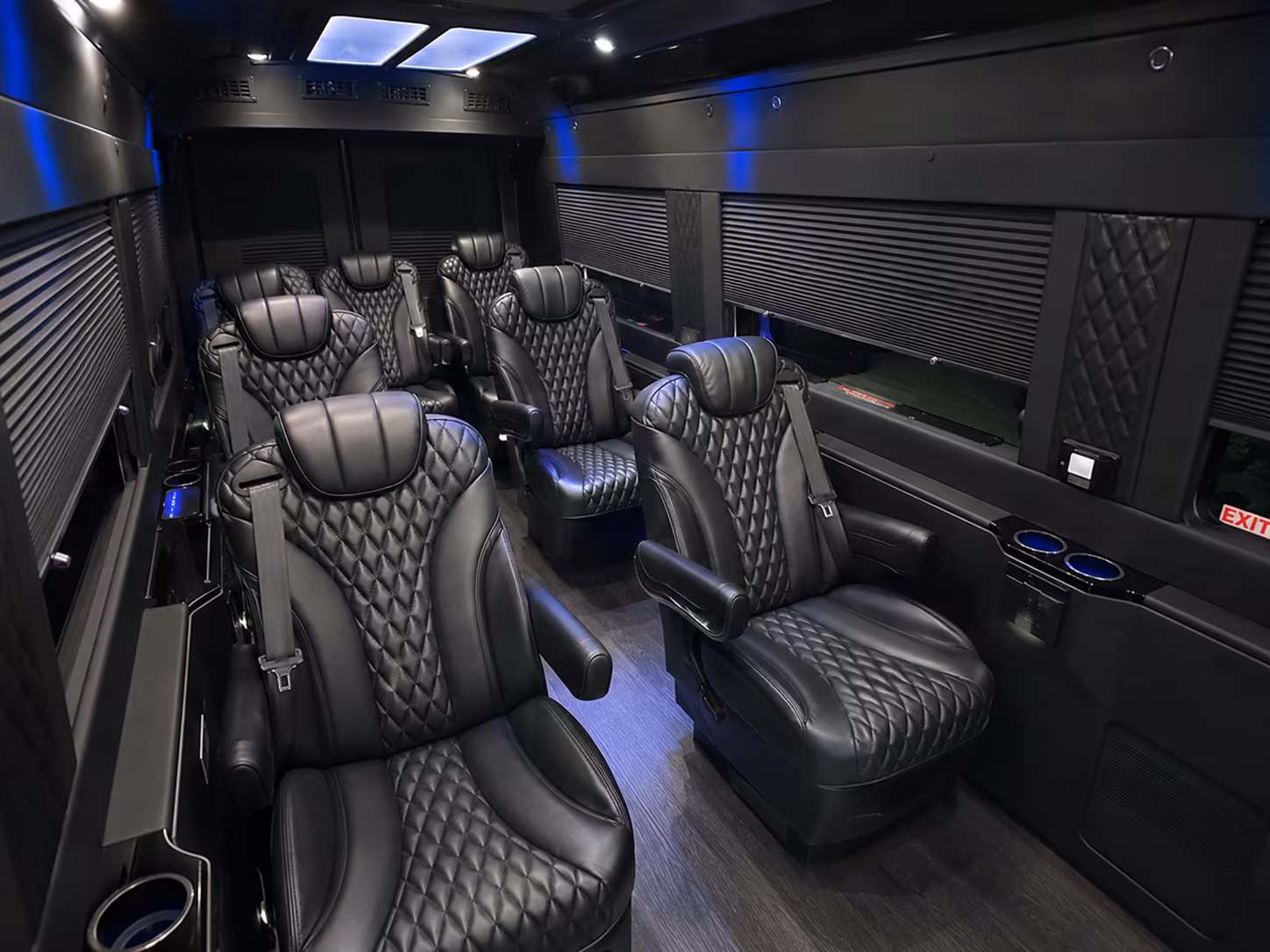 find the perfect transportation for your next airport transfer 4