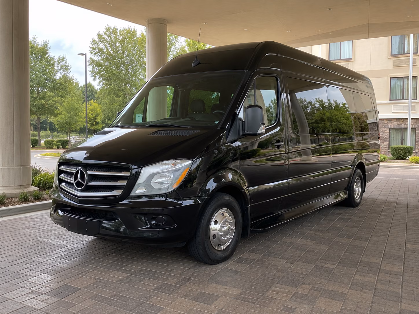 find the perfect transportation for your next private event 3